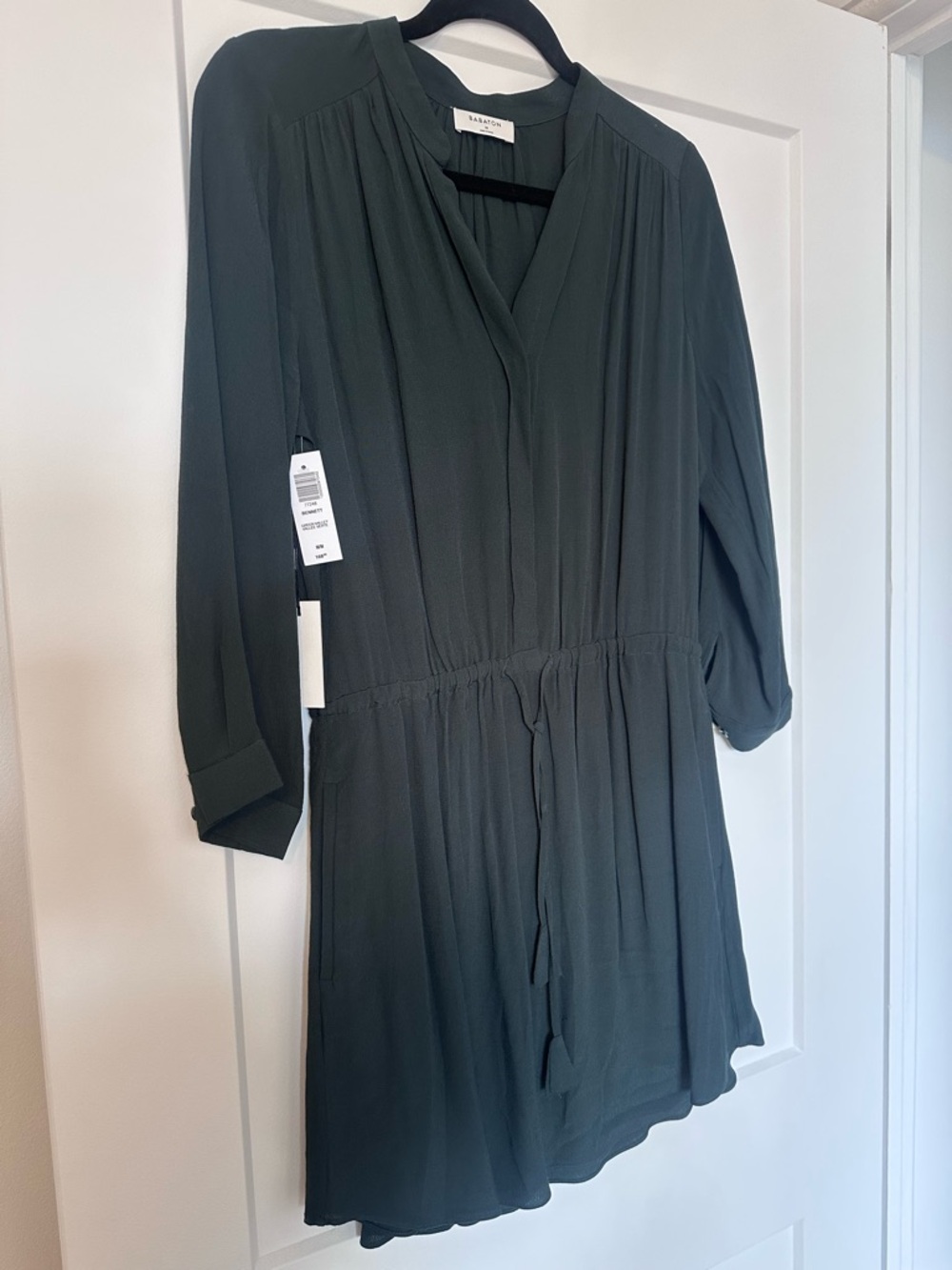 Babaton Bennet Dress in Green Valley, Size M - Picture 5 of 7